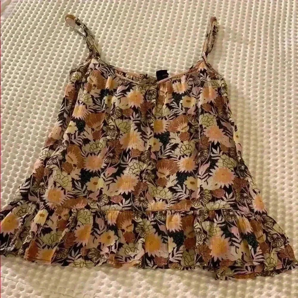 Volcom top - Picture 1 of 3